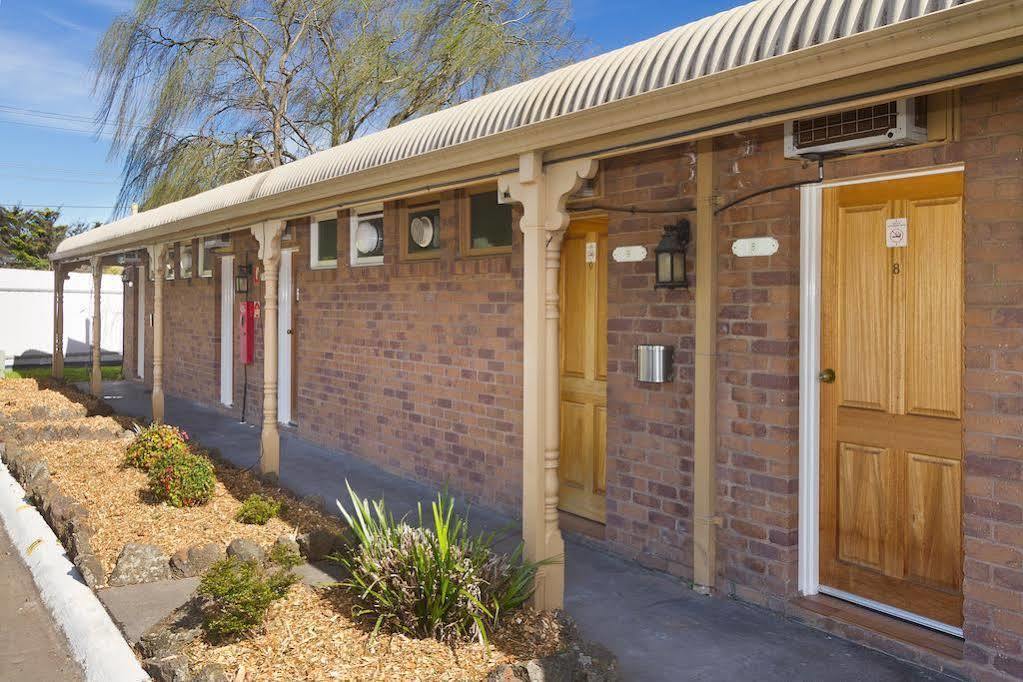 Sandhurst Motel Carrum Downs Exterior photo