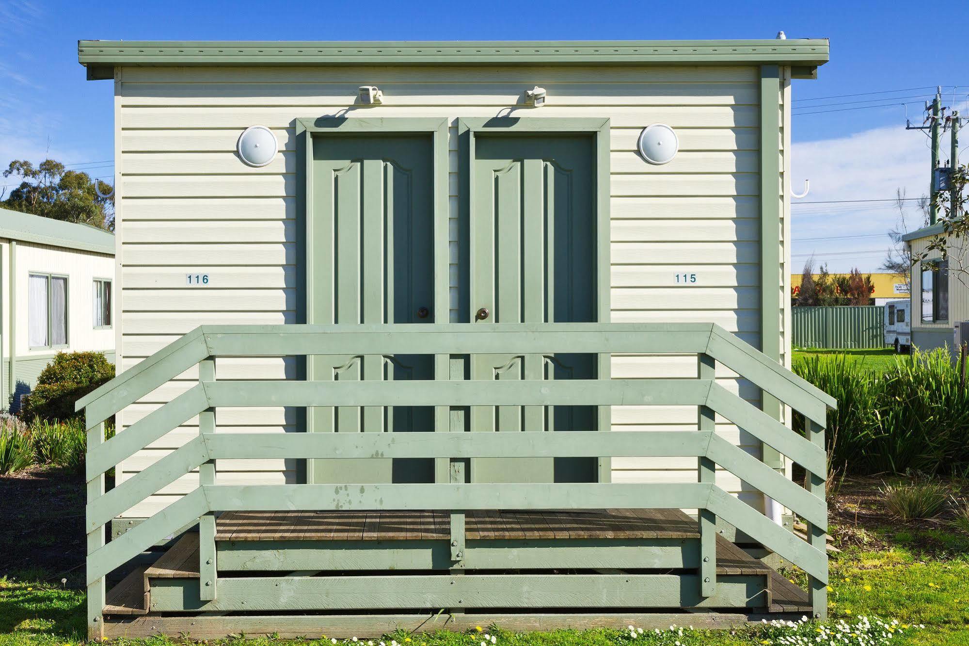 Sandhurst Motel Carrum Downs Exterior photo